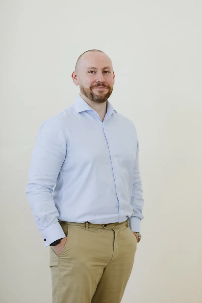Dr. Matthew McCourt
